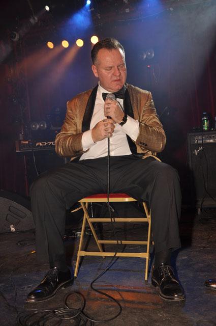 min 2011 12 10 cabaret sauvage 459